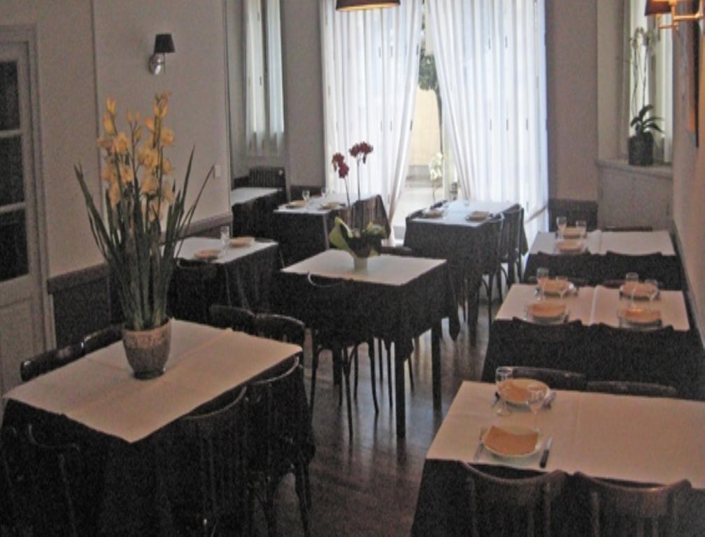 Hotel Plaisance Бриве-ла-Гаилларде Экстерьер фото